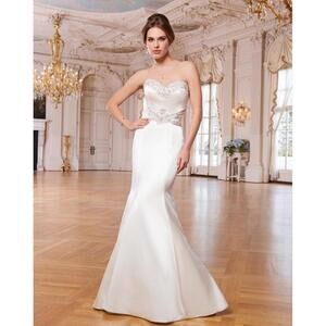 lillian west wedding dress Style 6333